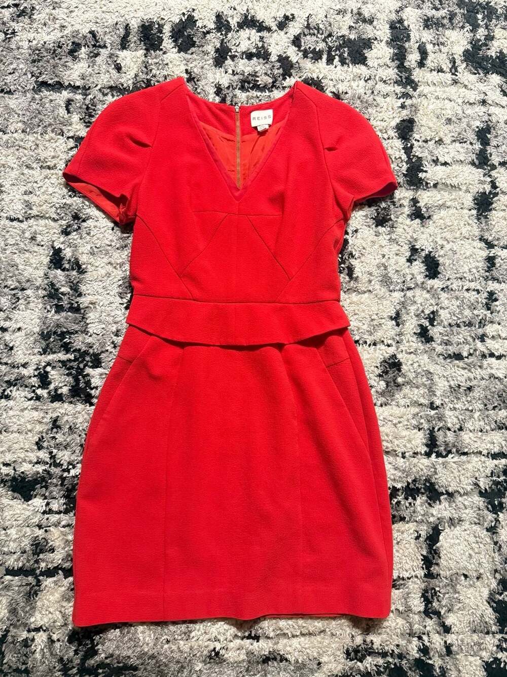 Reiss Red Dress Size US 6 UK 10 Short Sleeve V-Neck